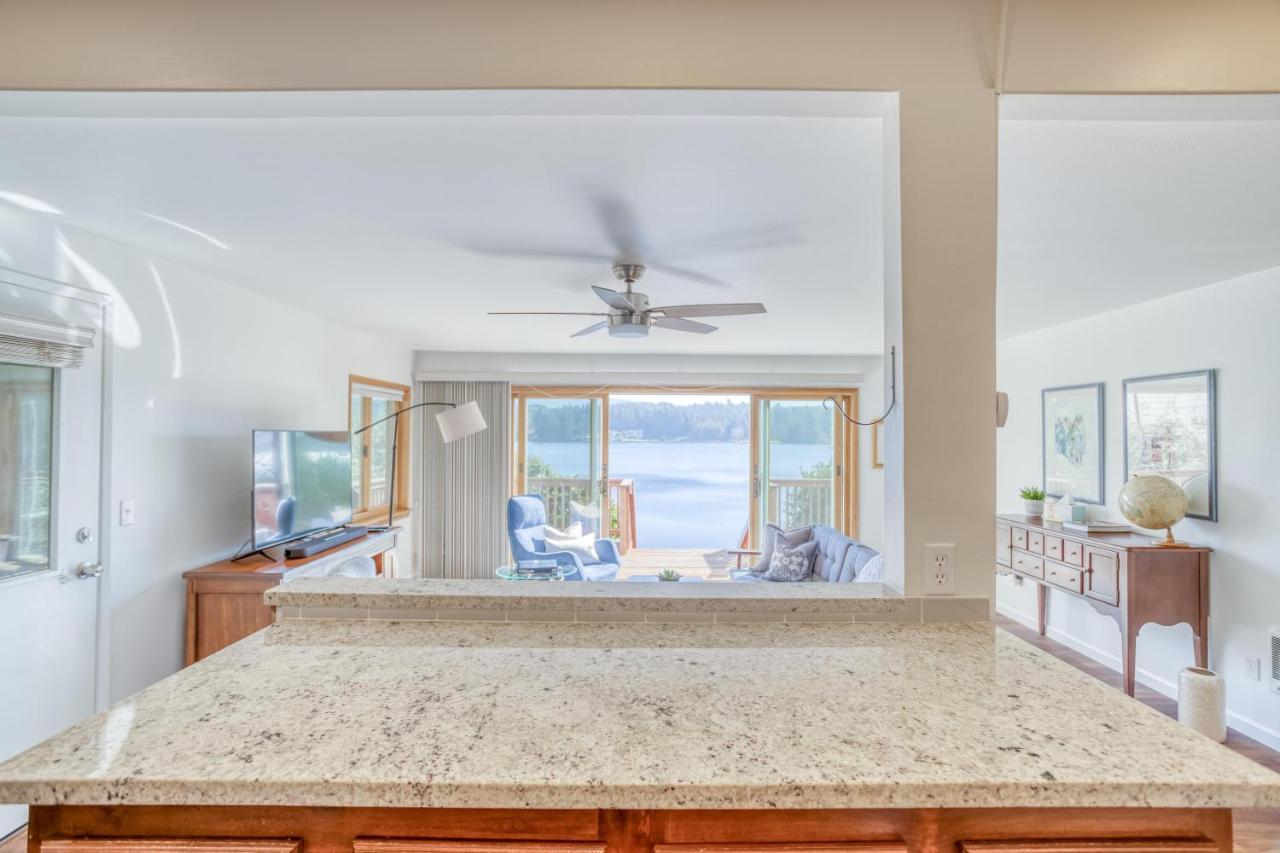 Regatta Park Lake House Lincoln City Ngoại thất bức ảnh