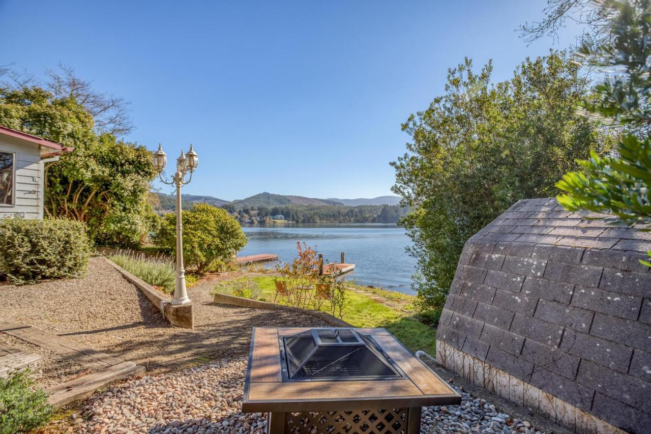 Regatta Park Lake House Lincoln City Ngoại thất bức ảnh