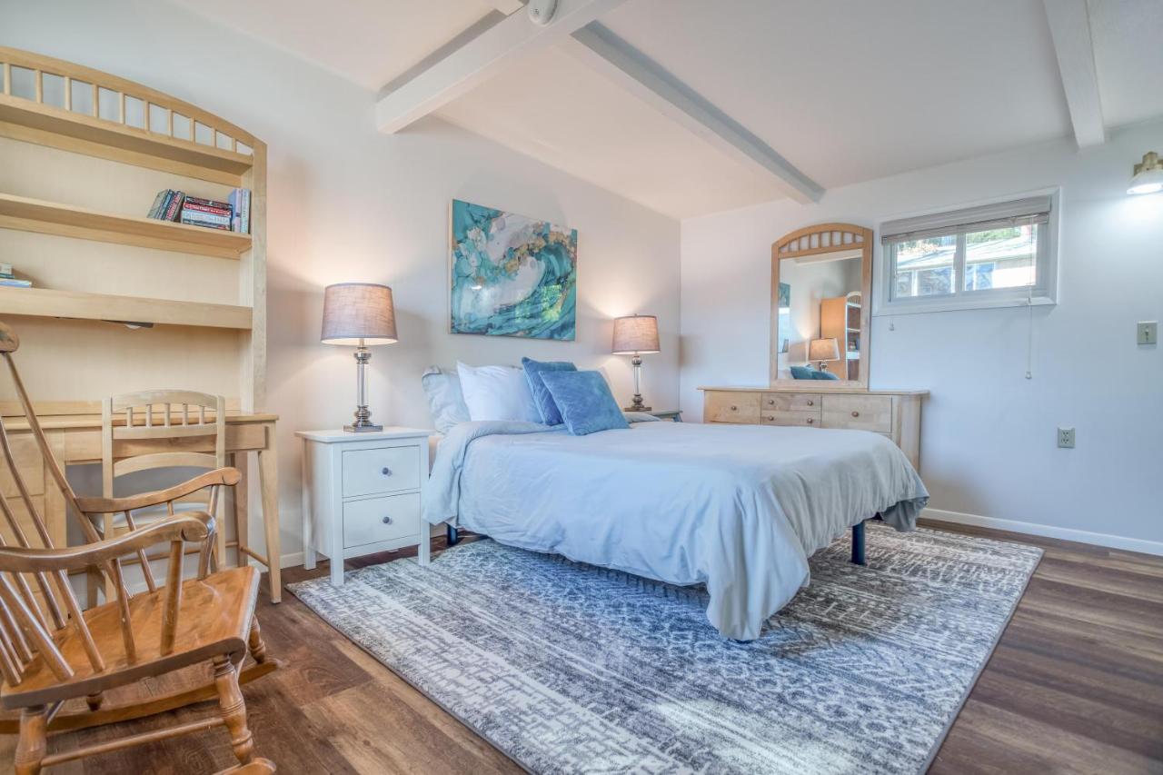 Regatta Park Lake House Lincoln City Ngoại thất bức ảnh