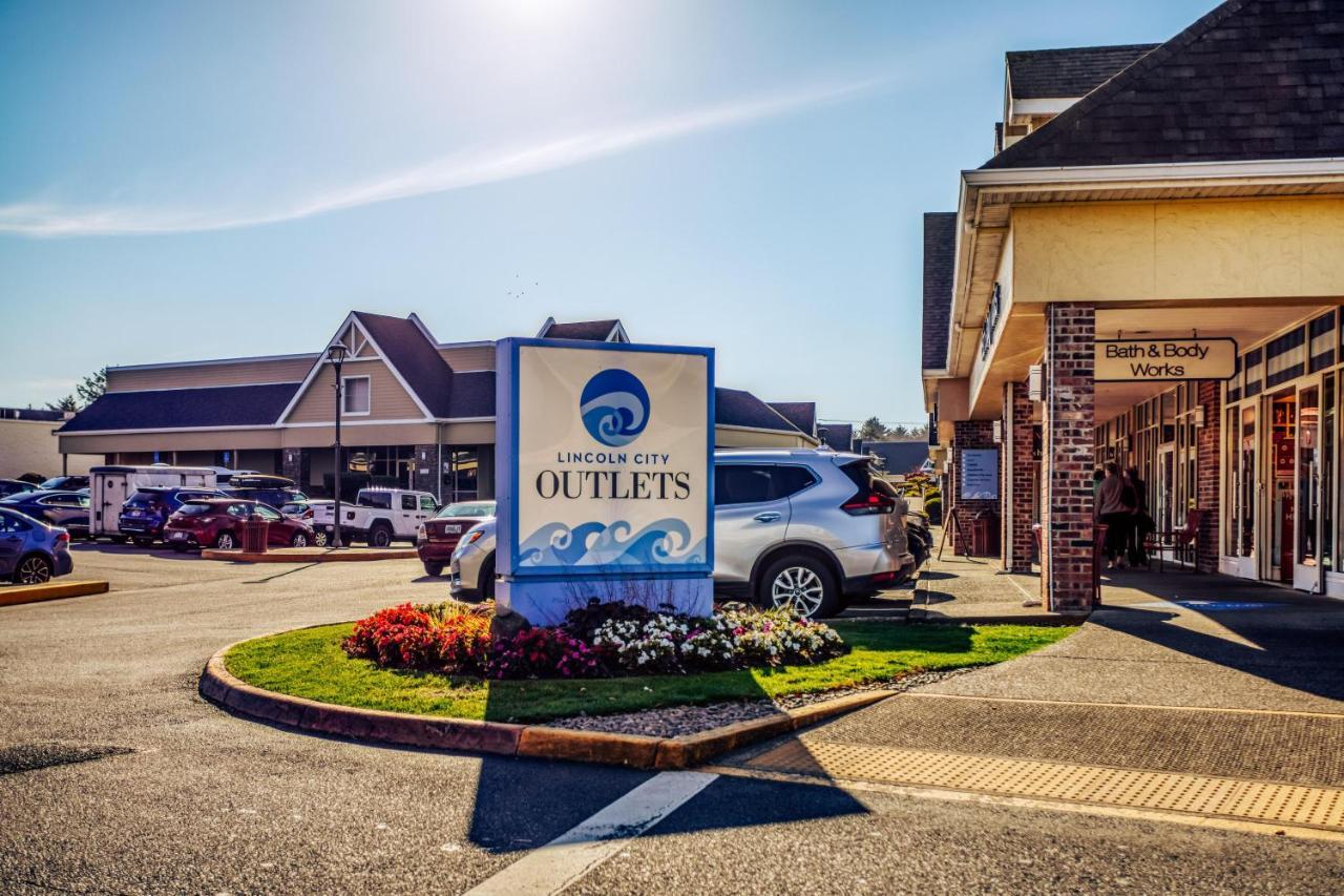 Regatta Park Lake House Lincoln City Ngoại thất bức ảnh
